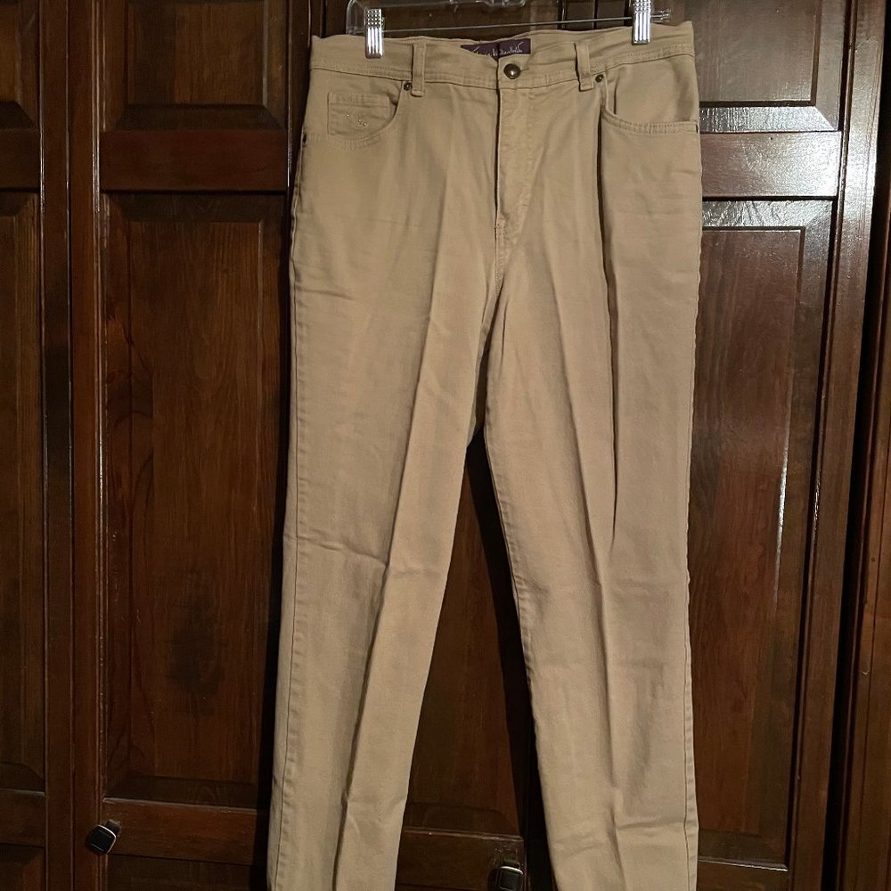 "Gloria Vanderbilt" Jeans, Size 12